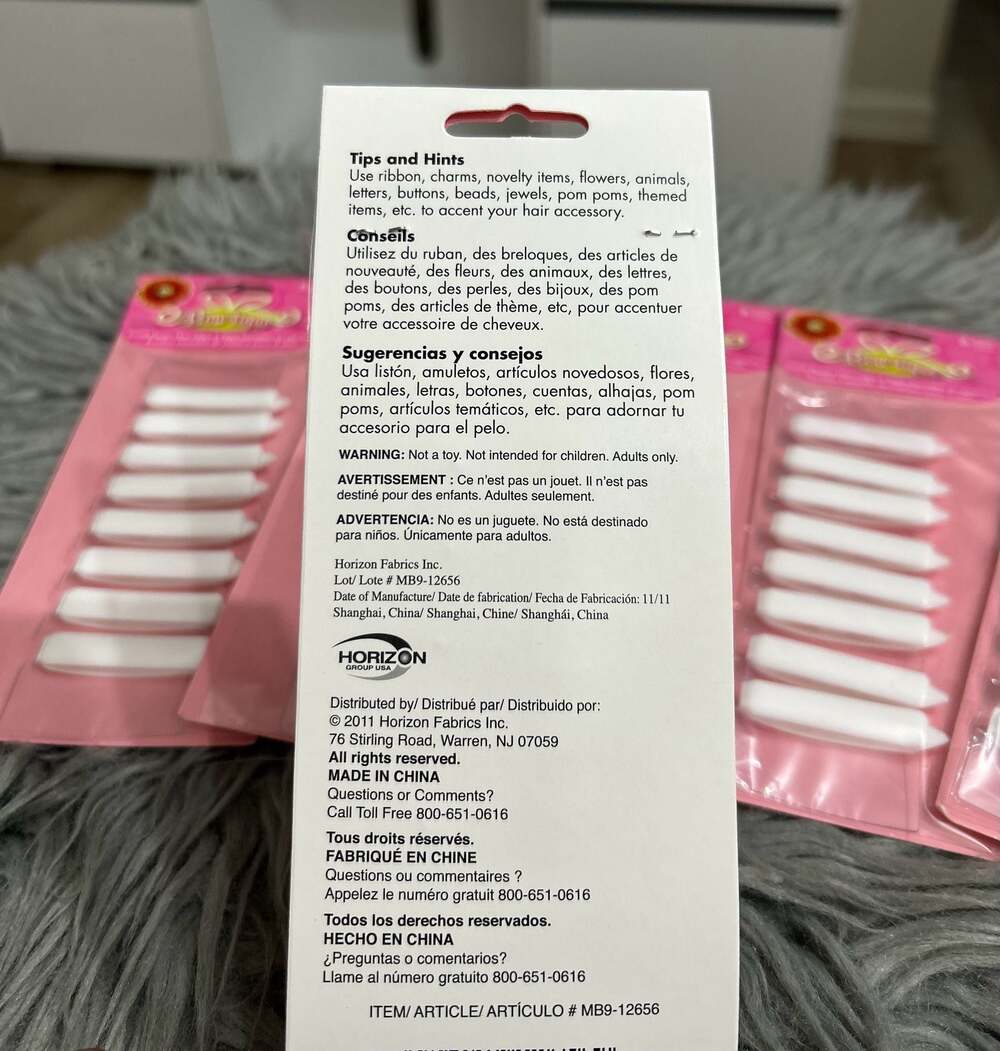 Bow-tique Small Plastic Hair Clips (8-Pack, 6 Sets) - Picture 3 of 3